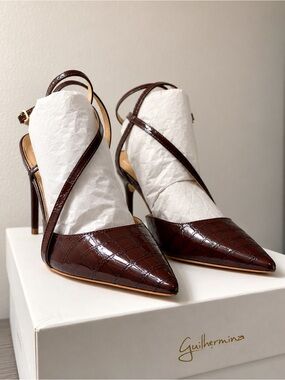 Guilhermina Brown Croc-Embossed Pointed Toe Slingback Pumps US 7